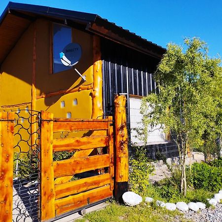 Cabanas Luces Del Pirque El Hoyo (Chubut) Exterior foto